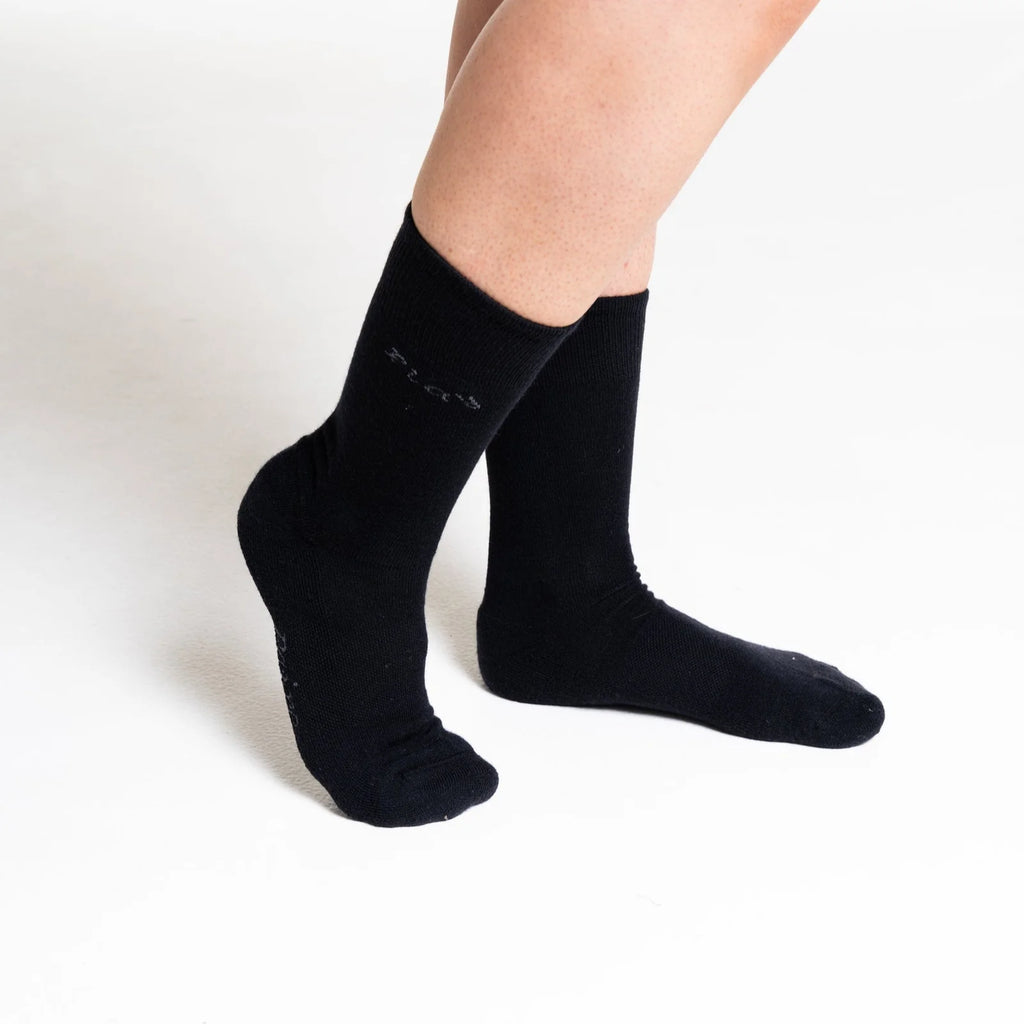 Paire Cashmere-Merino Dress Socks