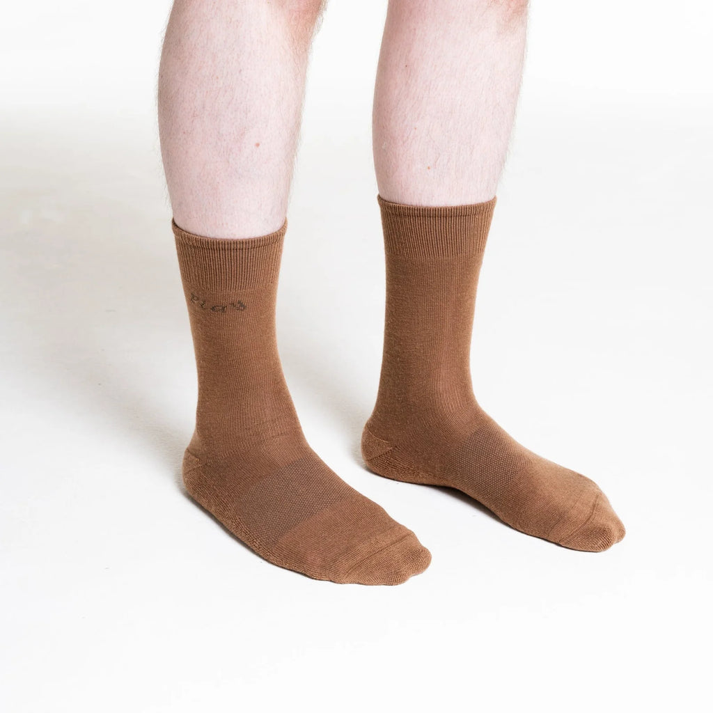 Paire Cashmere-Merino Dress Socks